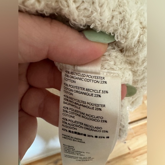 NEW We the Free People Theo V Neck Drop Shoulder Sweater Cream Fuzzy Large NWOT - Picture 10 of 10